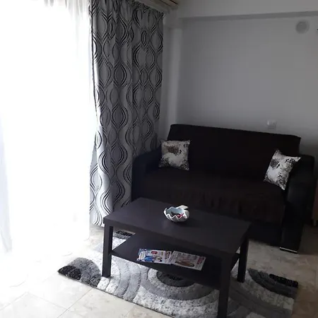 Cristi Апартаменты *